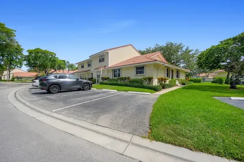 6371 Boca Circle Boca Raton FL 33433