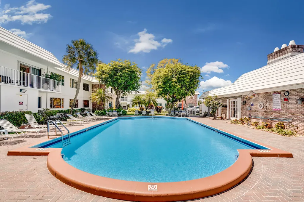 400 S Cypress Road Pompano Beach FL 33060
