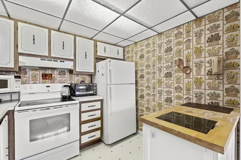 362 Burgundy H Delray Beach FL 33484