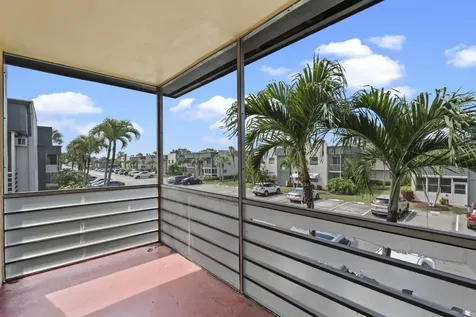 362 Burgundy H Delray Beach FL 33484