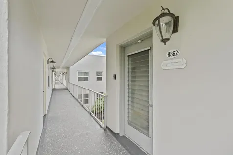 362 Burgundy H Delray Beach FL 33484