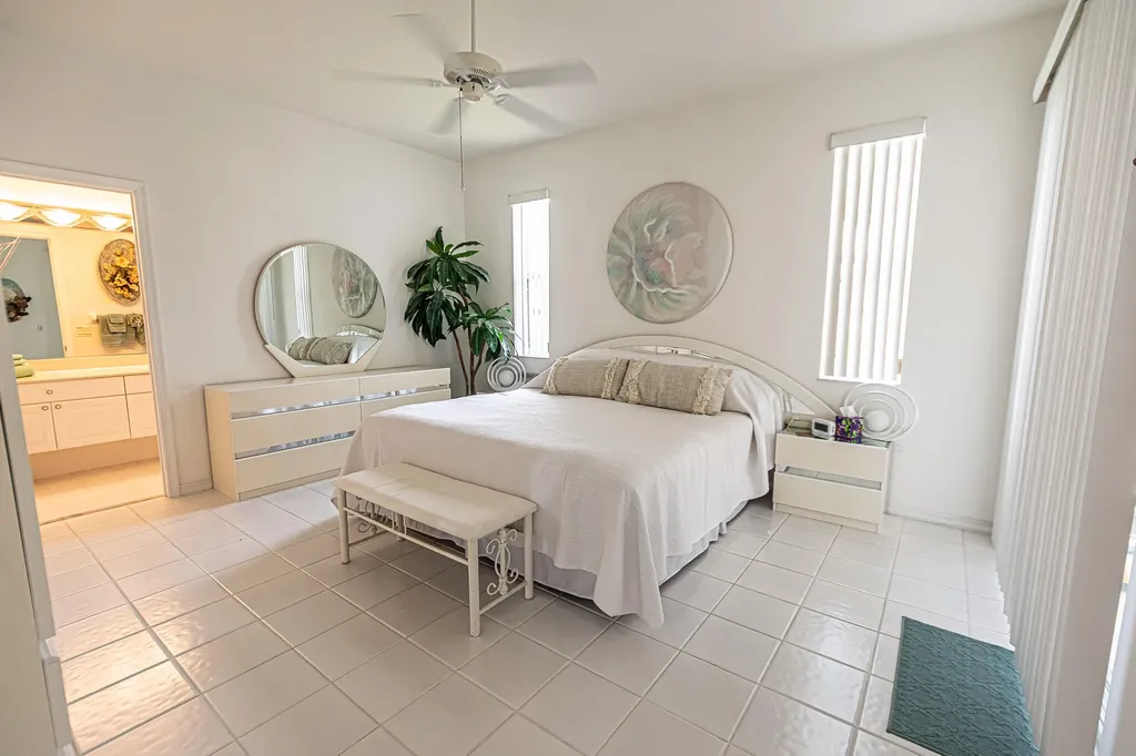 517 NW Galatone Court Port St Lucie FL 34986