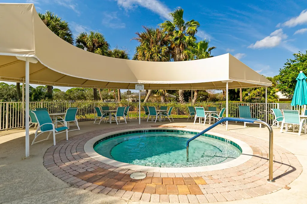 517 NW Galatone Court Port St Lucie FL 34986