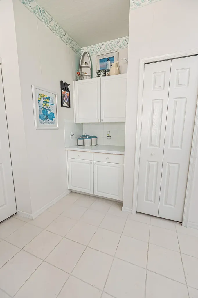 517 NW Galatone Court Port St Lucie FL 34986