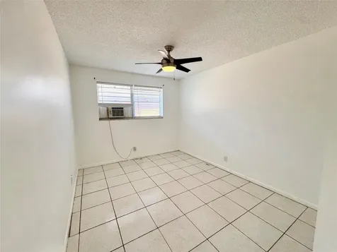 147 W 17th Street Riviera Beach FL 33404