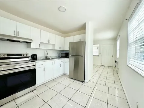 147 W 17th Street Riviera Beach FL 33404