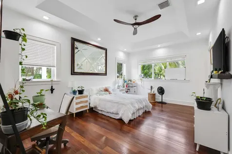 1313 Seabreeze Boulevard Fort Lauderdale FL 33316