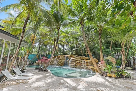 1313 Seabreeze Boulevard Fort Lauderdale FL 33316