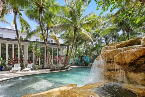 1313 Seabreeze Boulevard Fort Lauderdale FL 33316