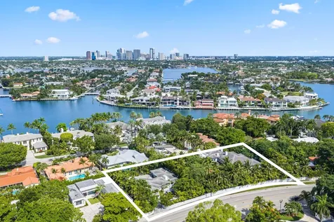 1313 Seabreeze Boulevard Fort Lauderdale FL 33316