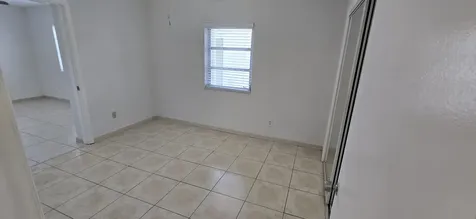 2787 SW 34th Court Miami FL 33133