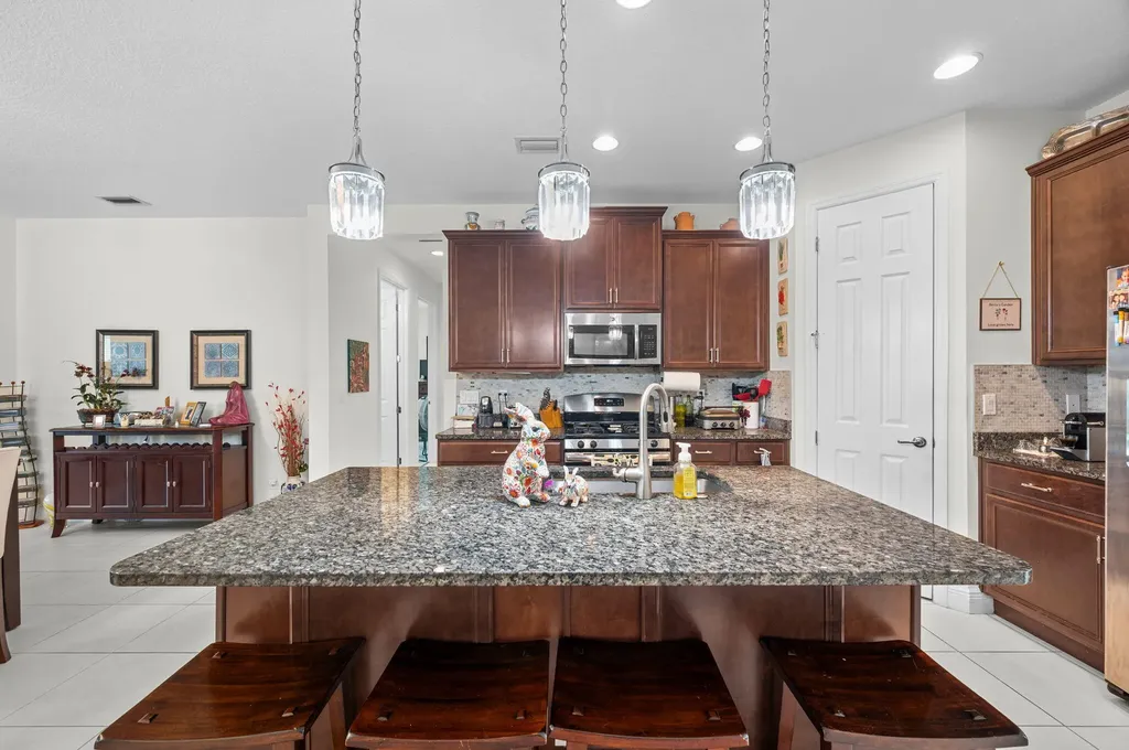 10256 SW Indian Lilac Trail Port St Lucie FL 34987