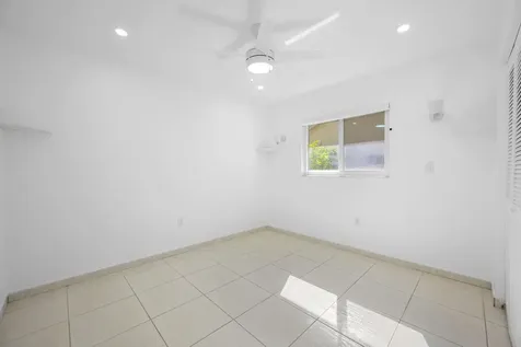 9515 SW 118th Court Miami FL 33186