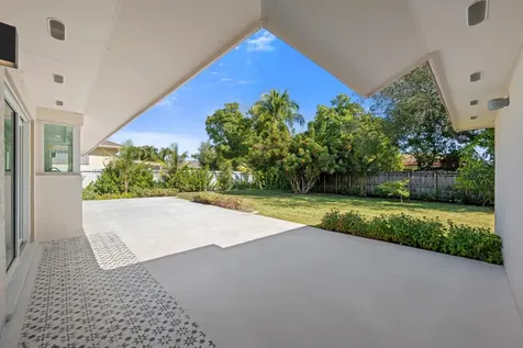 9515 SW 118th Court Miami FL 33186