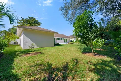 9515 SW 118th Court Miami FL 33186