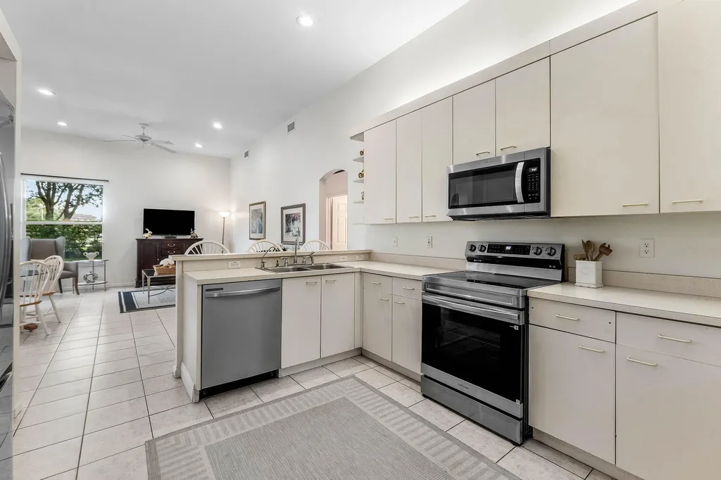 4378 Danielson Drive Lake Worth FL 33467
