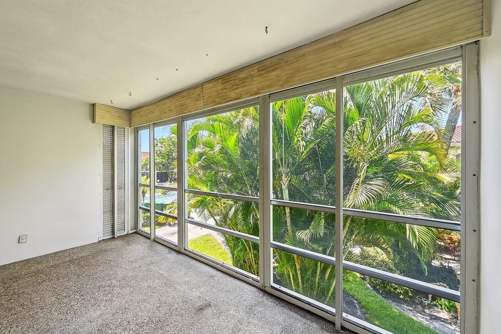 2160 NE 36th Street Lighthouse Point FL 33064
