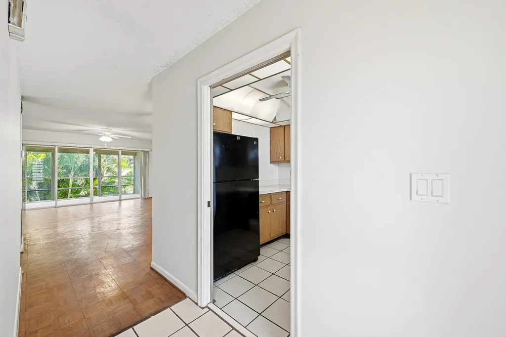 2160 NE 36th Street Lighthouse Point FL 33064