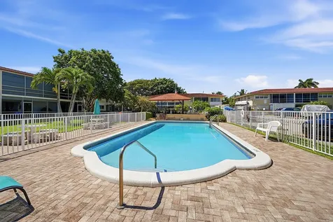 2160 NE 36th Street Lighthouse Point FL 33064