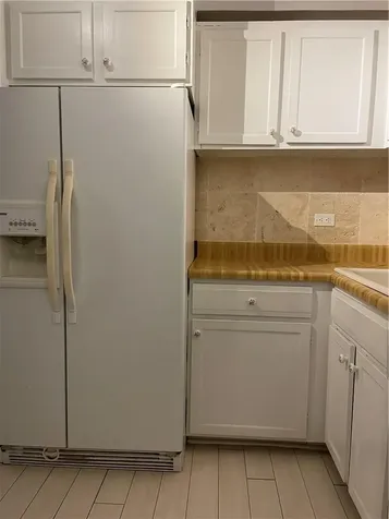 3660 Inverrary Drive Lauderhill FL 33319