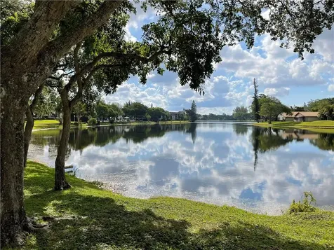 3660 Inverrary Drive Lauderhill FL 33319