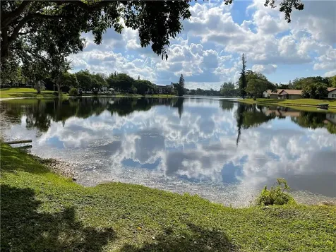 3660 Inverrary Drive Lauderhill FL 33319