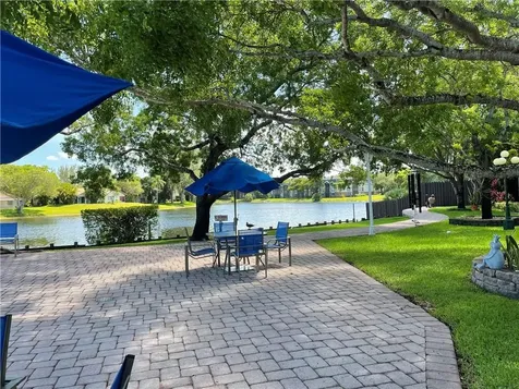 3660 Inverrary Drive Lauderhill FL 33319