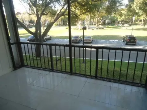3660 Inverrary Drive Lauderhill FL 33319
