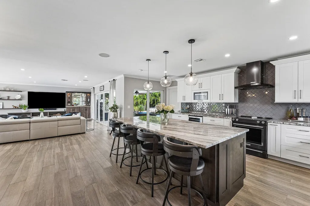1298 Walnut Terrace Boca Raton FL 33486