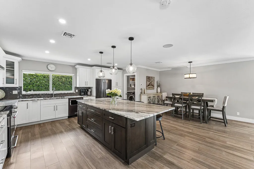 1298 Walnut Terrace Boca Raton FL 33486