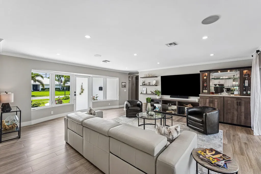 1298 Walnut Terrace Boca Raton FL 33486