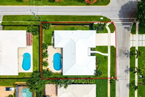 1298 Walnut Terrace Boca Raton FL 33486