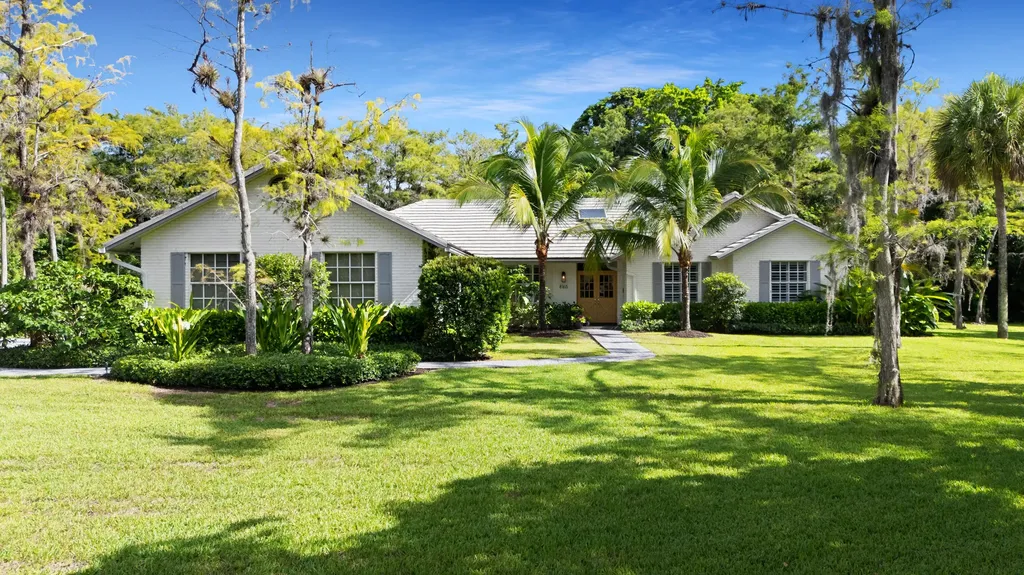 8165 NW 47th Drive Coral Springs FL 33067