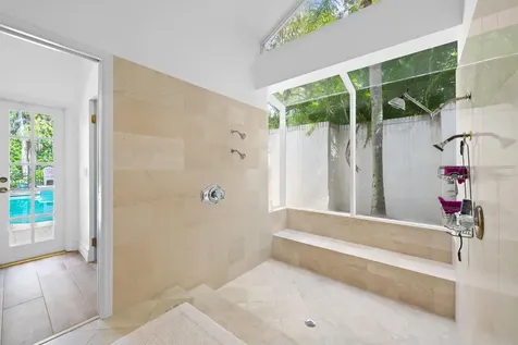 8165 NW 47th Drive Coral Springs FL 33067