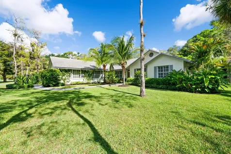 8165 NW 47th Drive Coral Springs FL 33067