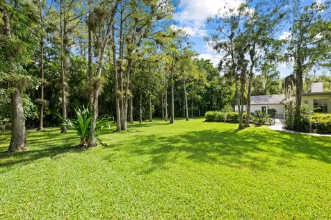 8165 NW 47th Drive Coral Springs FL 33067