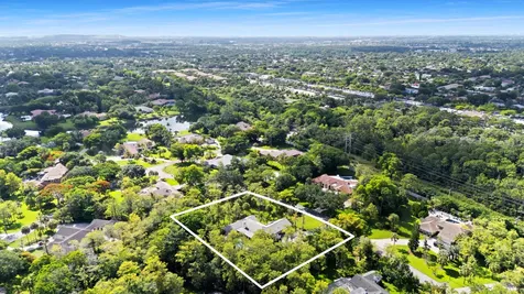 8165 NW 47th Drive Coral Springs FL 33067