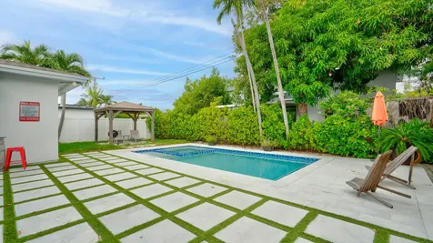 7528 Buccaneer Avenue North Bay Village FL 33141