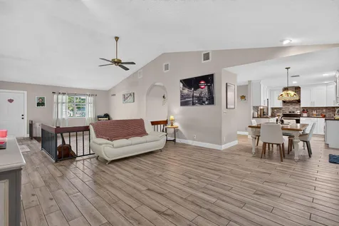 10873 NW 10th Place Coral Springs FL 33071