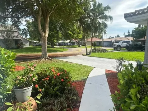 10873 NW 10th Place Coral Springs FL 33071