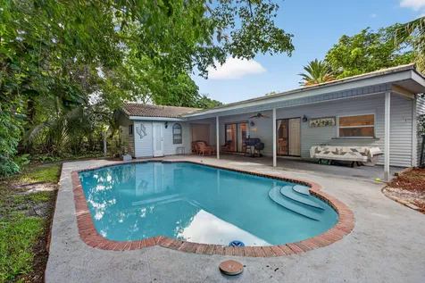 10873 NW 10th Place Coral Springs FL 33071