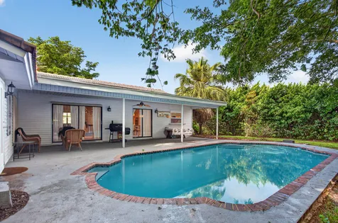 10873 NW 10th Place Coral Springs FL 33071