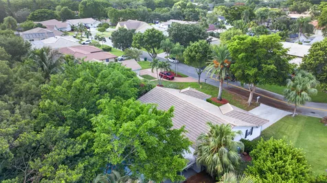 10873 NW 10th Place Coral Springs FL 33071