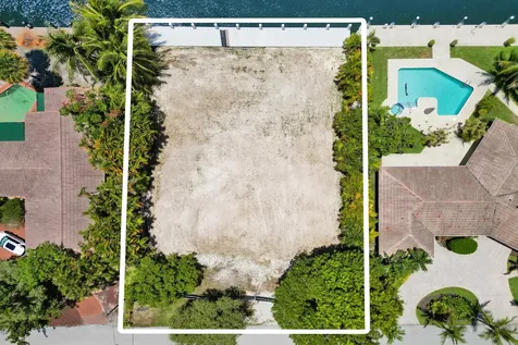 2552 Mercedes Drive Fort Lauderdale FL 33316