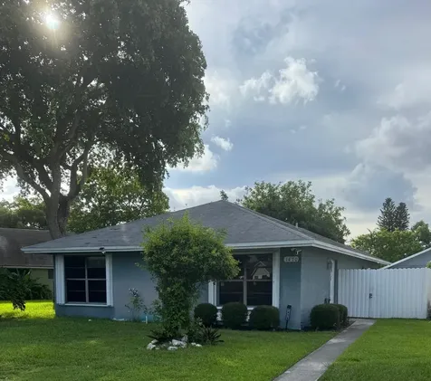 1470 Summit Run Circle West Palm Beach FL 33415