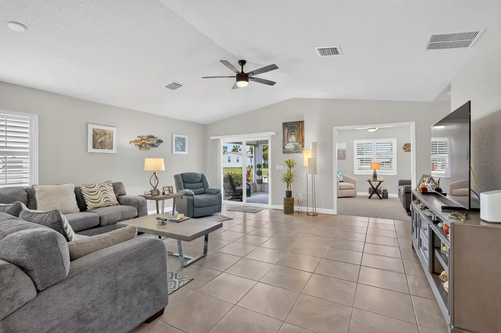 38 Spanish Way Port St Lucie FL 34952
