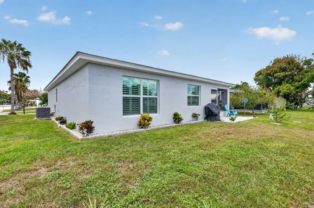 38 Spanish Way Port St Lucie FL 34952