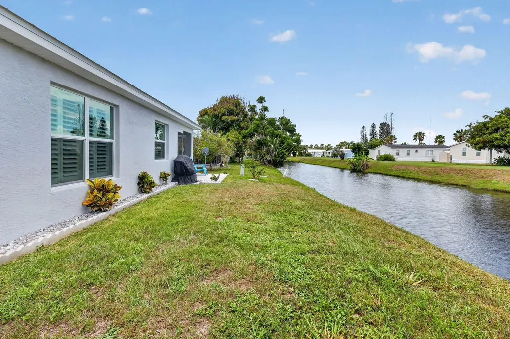 38 Spanish Way Port St Lucie FL 34952