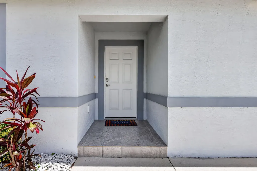 38 Spanish Way Port St Lucie FL 34952