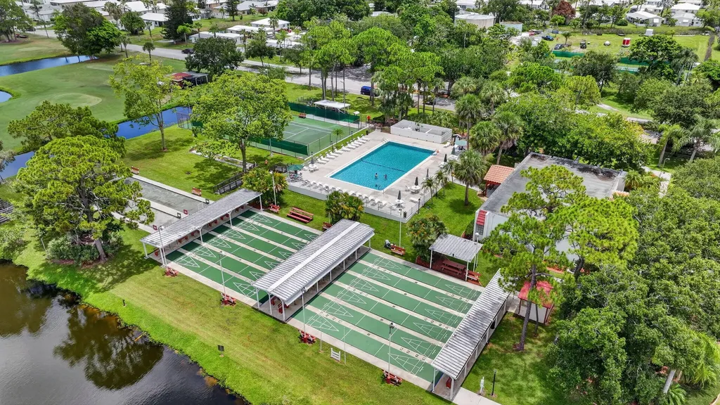38 Spanish Way Port St Lucie FL 34952